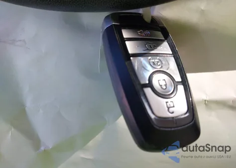 2020 Ford Edge Sel z USA, uszkodzony, nr VIN 2FMPK3J98LBA97048